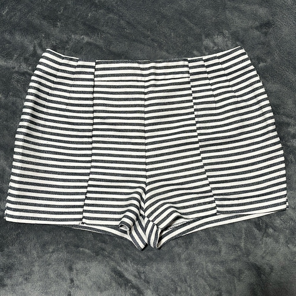 Forever 21 shorts